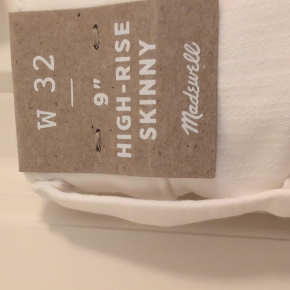 NWT Madewell 9" High-Rise Skinny White Jean, Size 32